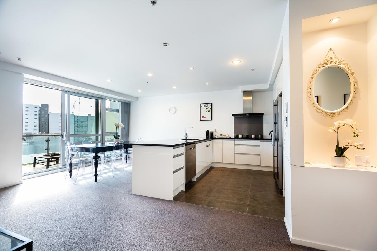 Beautiful Central Home With Balcony Auckland City ภายนอก รูปภาพ