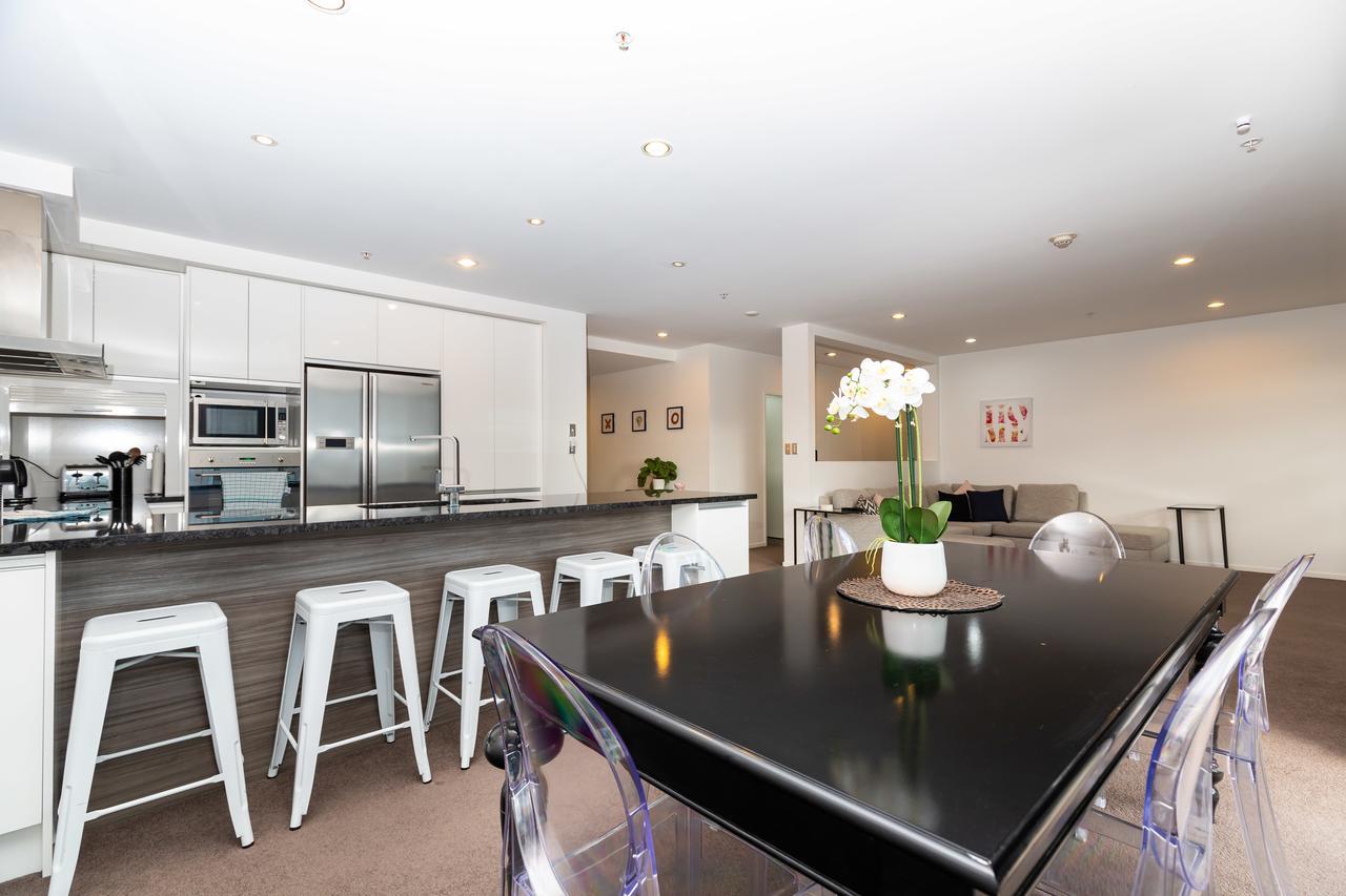 Beautiful Central Home With Balcony Auckland City ภายนอก รูปภาพ